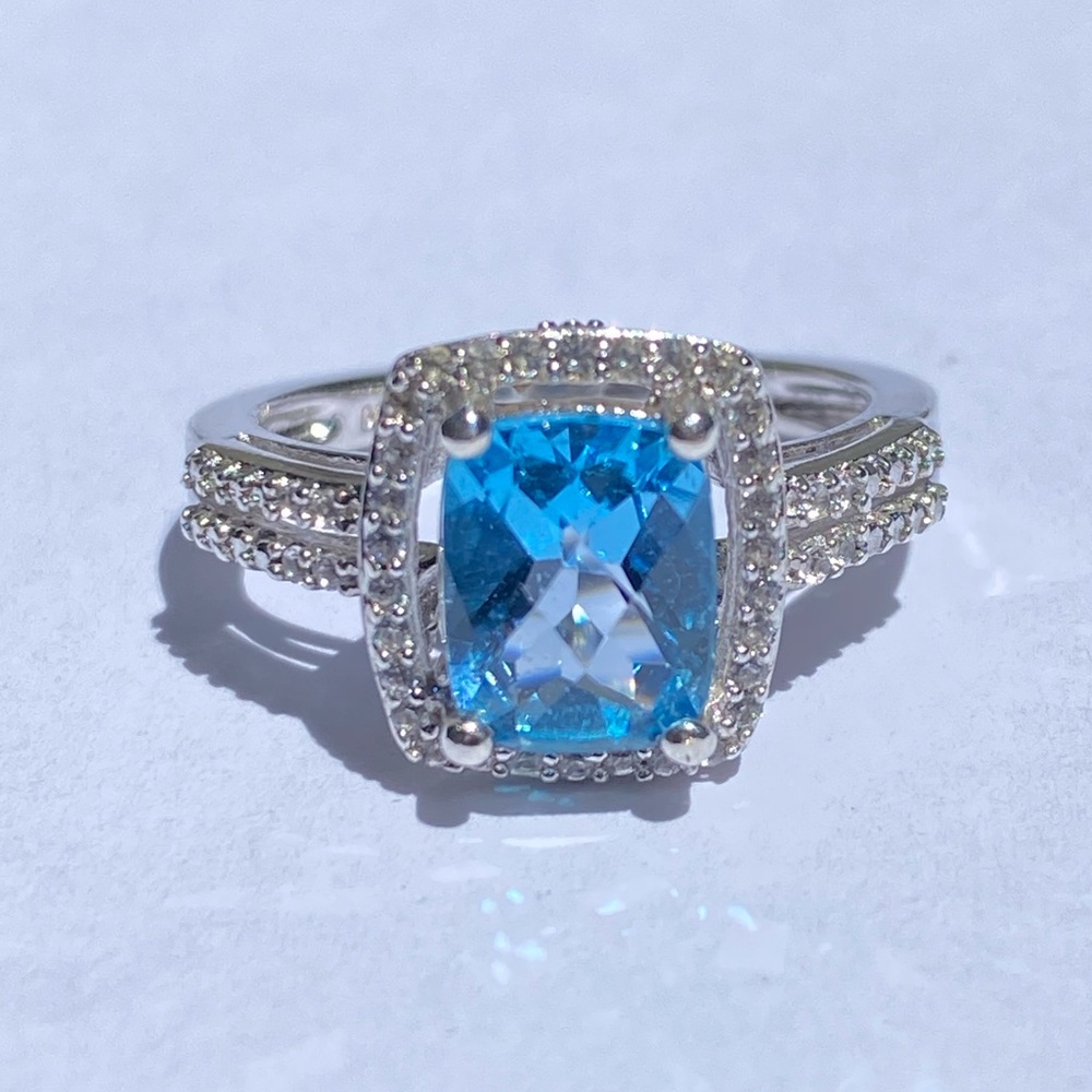 925 Blue topaz & Diamond ring💎 - Picture 3 of 17